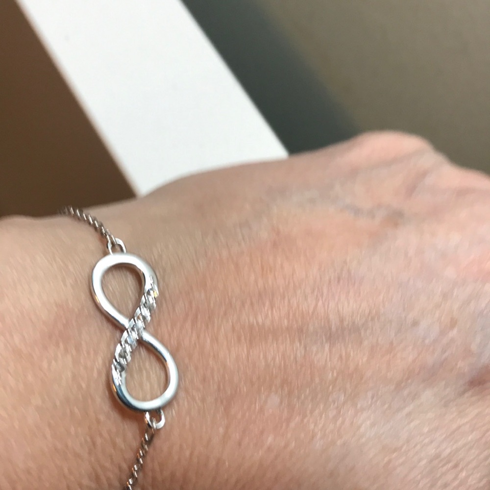 Adjustable Infinity Bracelet with sliding closure